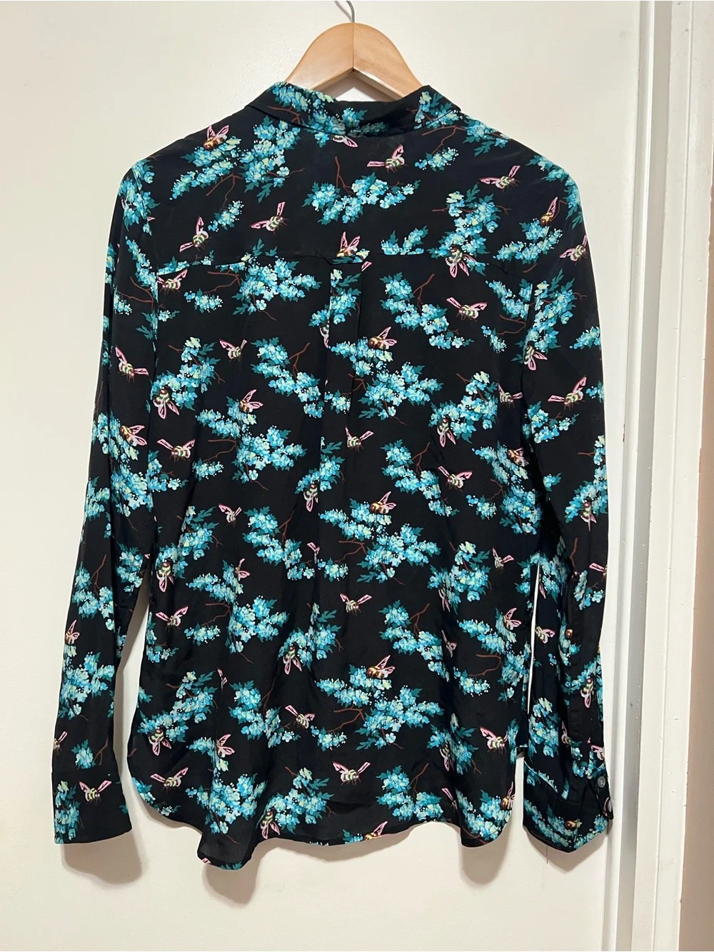 J Crew Botanic Bee Floral Women’s Blouse Size 8 100% Silk Button Up